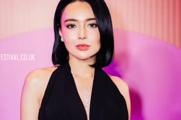 Wika Salim Di Film “Mendadak Dangdut”: Sebagai Janda Tangguh wika salim