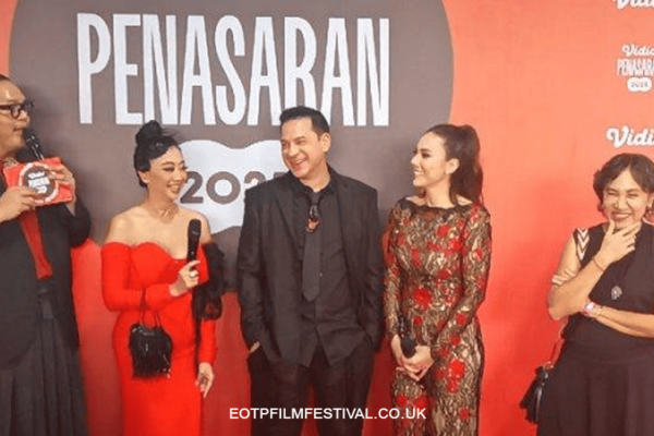 Ari Wibowo Santai Anggap Wulan Guritno Teman