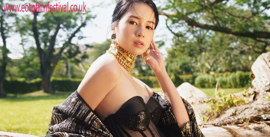 Laura Basuki Bintang Versatile