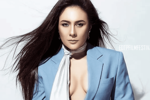 Wulan guritno (1)